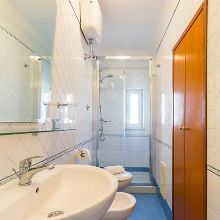 Lägenhet Terrazza San Paolo By Napoliapartments