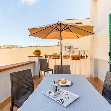 Lägenhet Terrazza San Paolo By Napoliapartments
